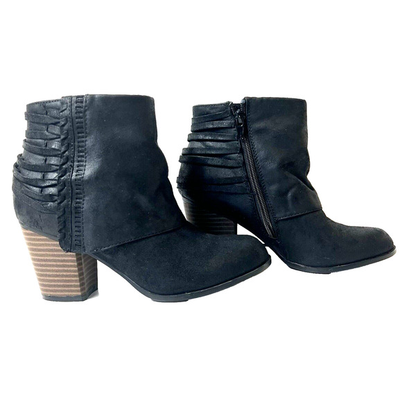 Fergalicious Shoes - Fergalicious Womens Sz 6M Bootie Ankle Zip Boots Black Faux Leather Heel Comfort